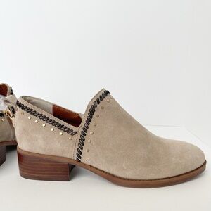 Latigo Beige Suede Ankle Boots